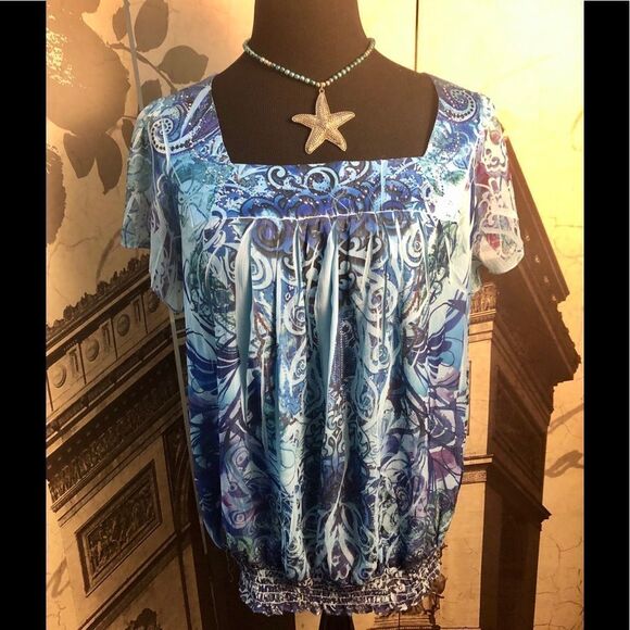Beautiful blouse by Dressbarn in size 1X - Picture 1 of 4